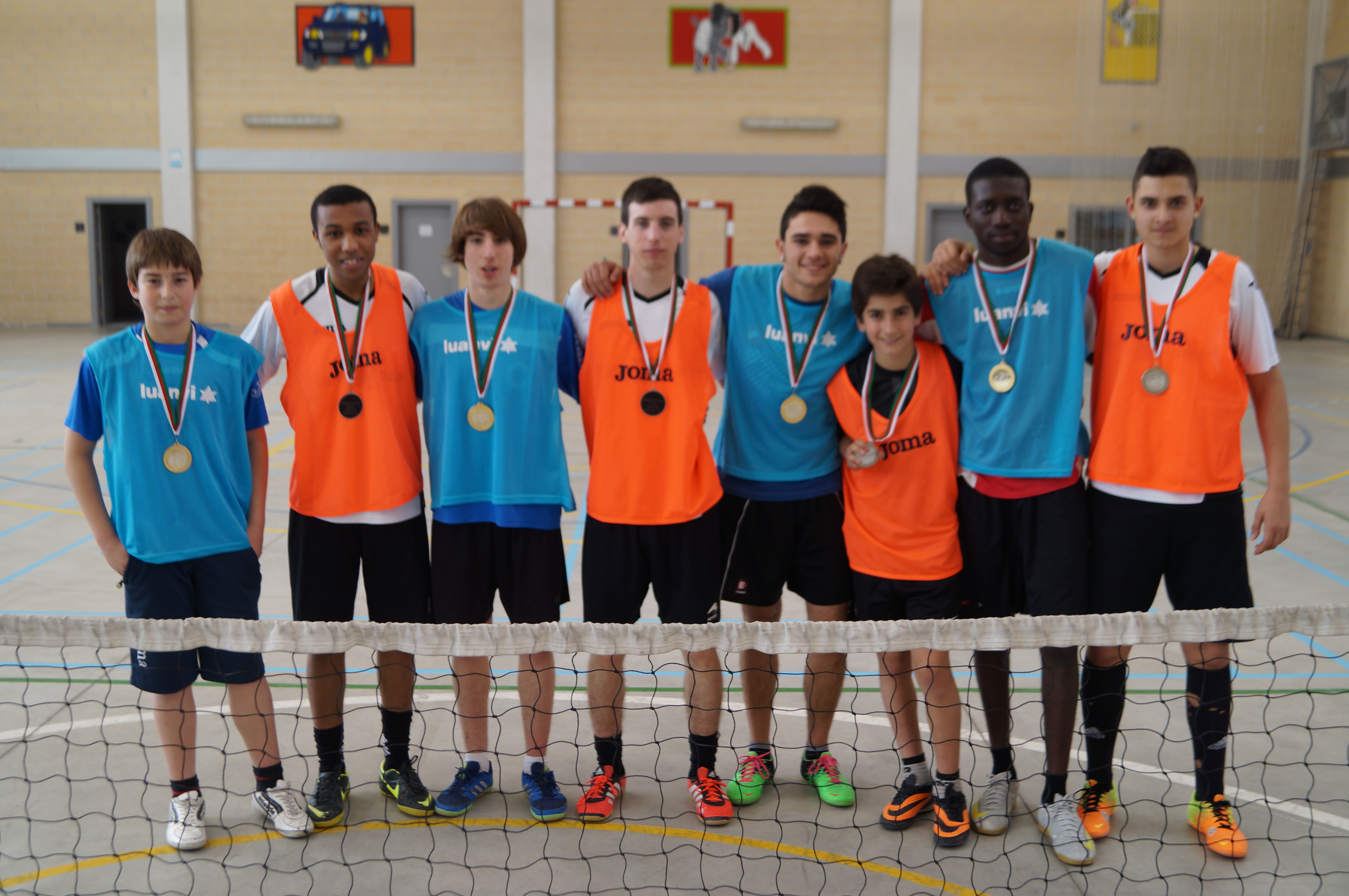 V Edición del torneo mixto de Futnet "Gasteiz Elurra", en modalidad de individuales.